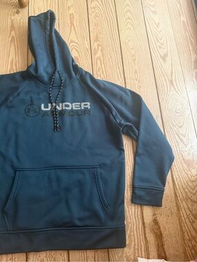 Under Armour ColdGear Hoodie Size Small